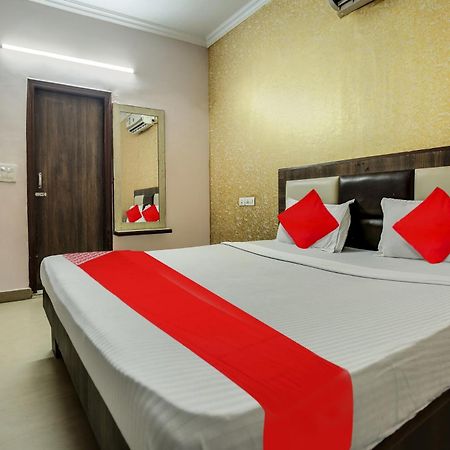 Hotel O Royal Mohali Extérieur photo