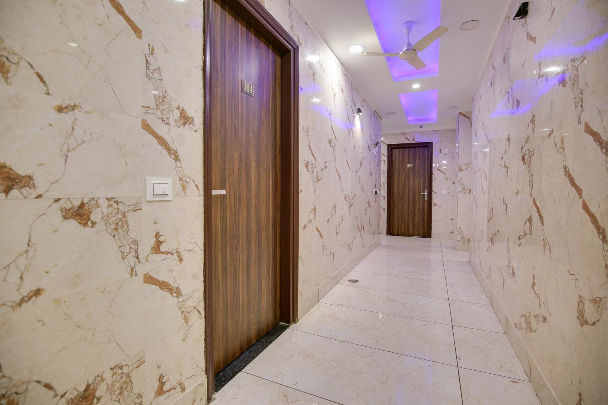 Hotel O Royal Mohali Extérieur photo