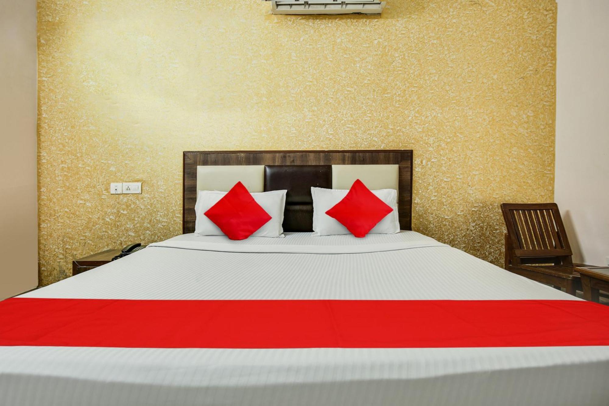 Hotel O Royal Mohali Extérieur photo