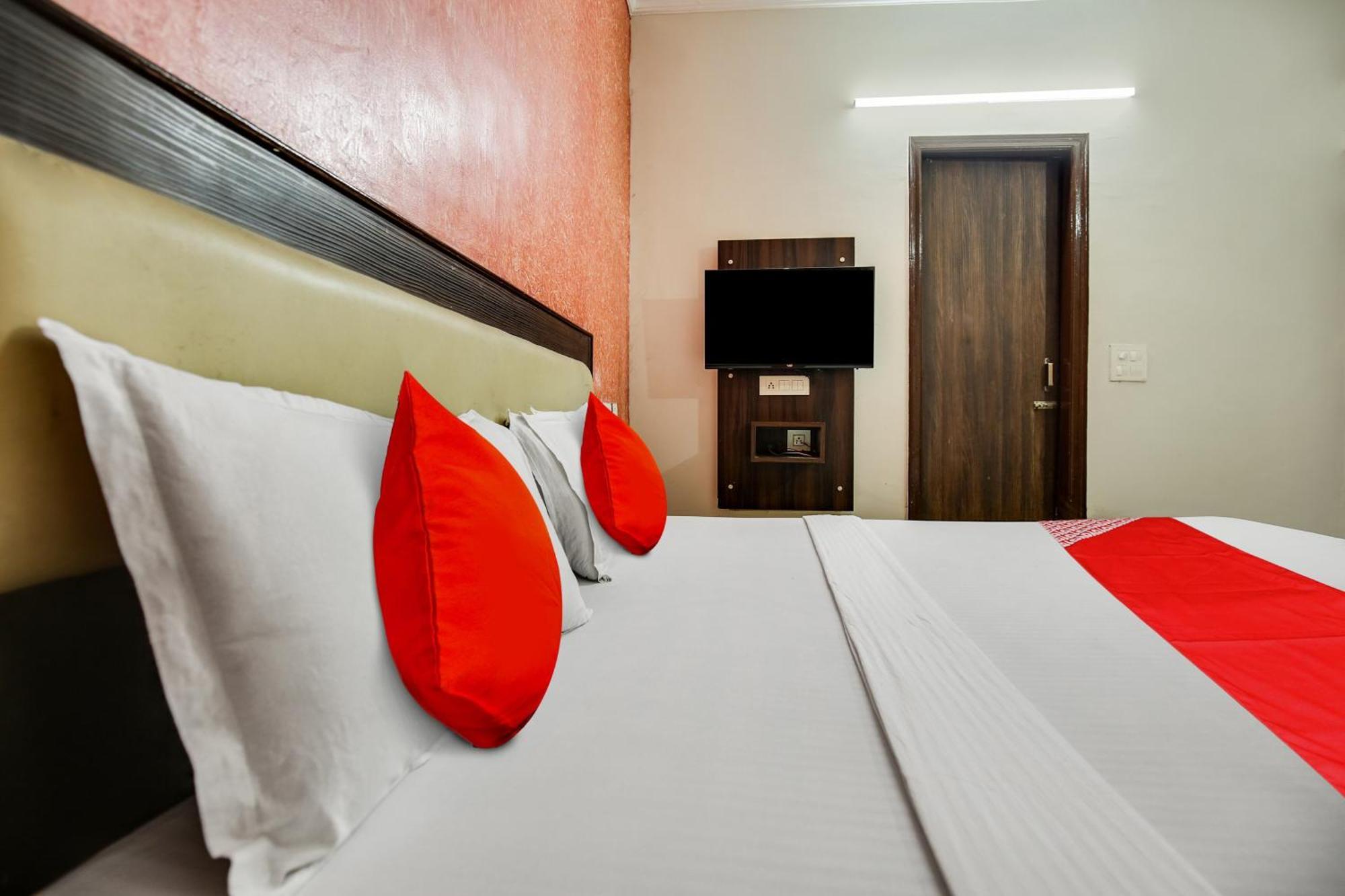 Hotel O Royal Mohali Extérieur photo