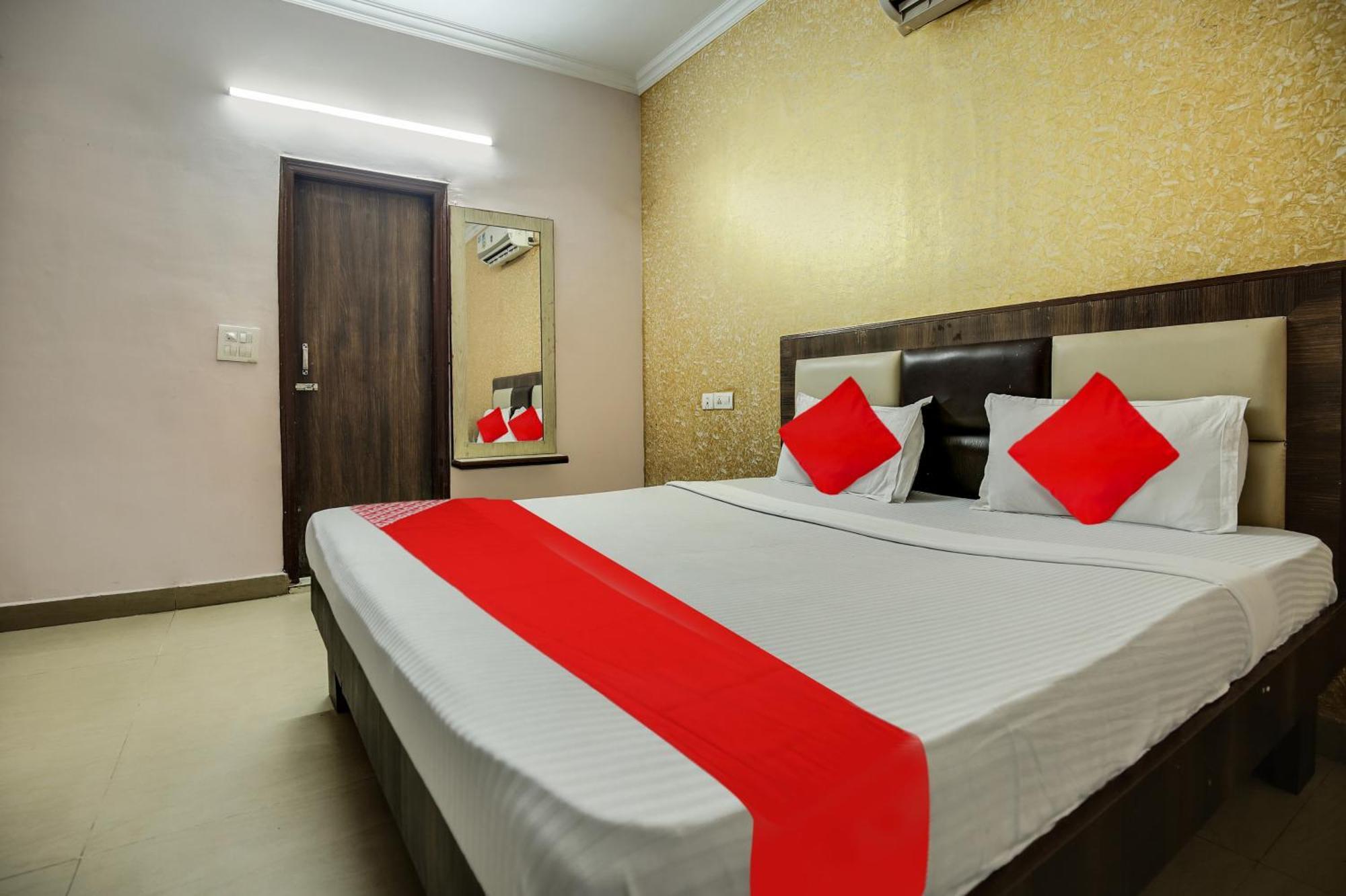 Hotel O Royal Mohali Extérieur photo